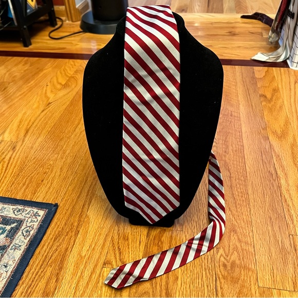 3/$20! Polo Ralph Lauren Maroon and Gray Striped Tie - Picture 1 of 7